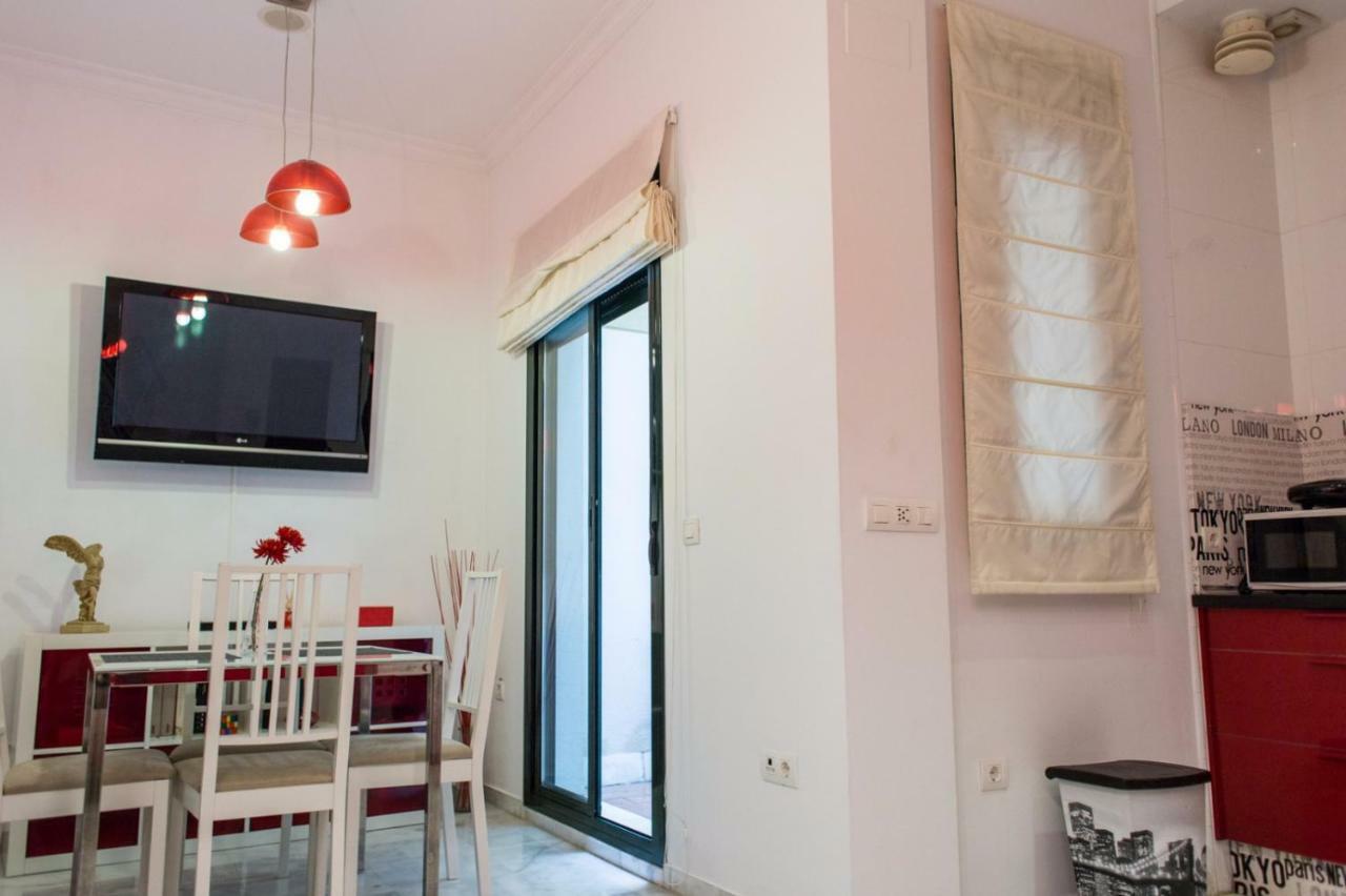 Apartamentos Rg Triana, Calle Castilla Con Patio Sewilla Zewnętrze zdjęcie